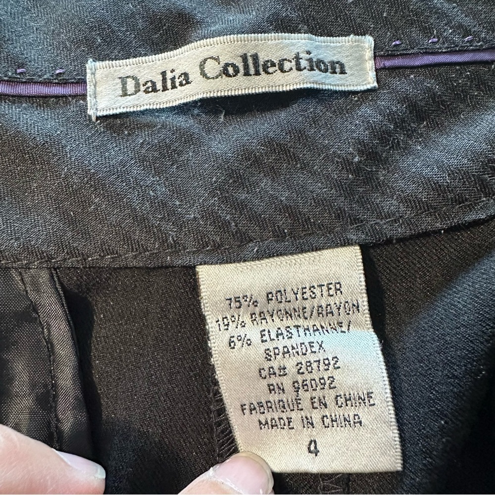 Dalia Collection Black Slacks - Picture 4 of 4